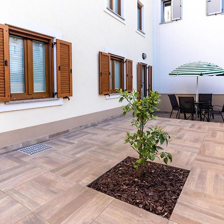 Apartmaji Ema Koper Bagian luar foto