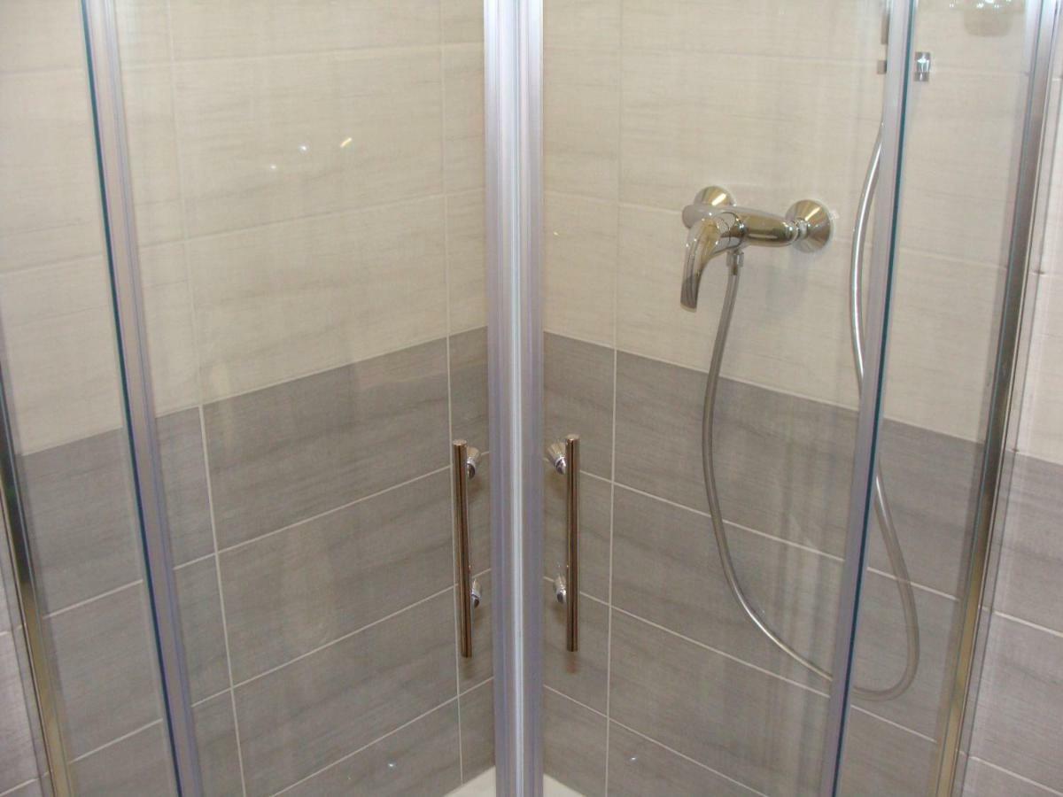 Apartmaji Ema Koper Bagian luar foto