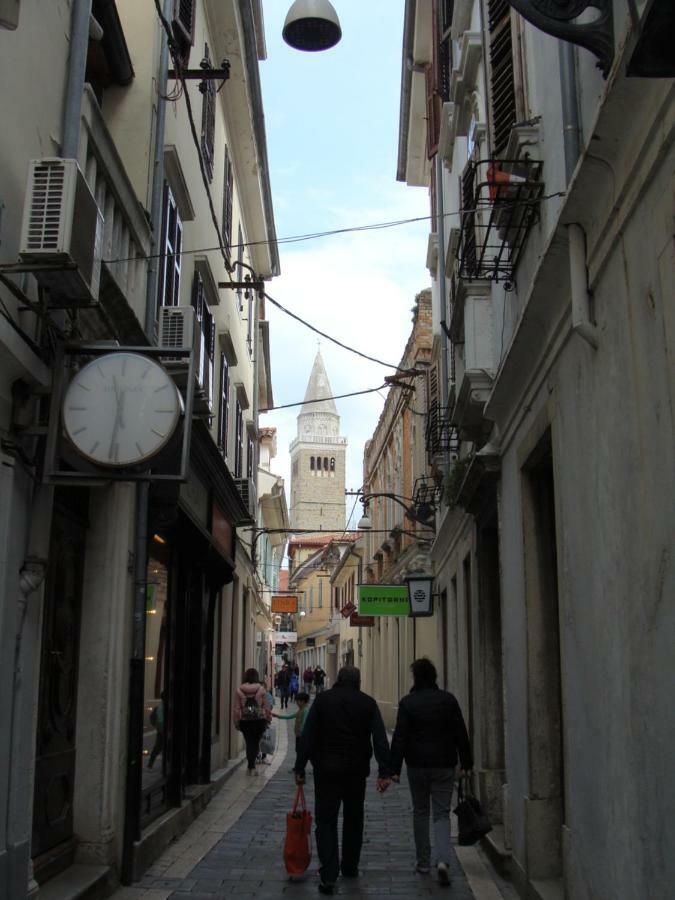 Apartmaji Ema Koper Bagian luar foto