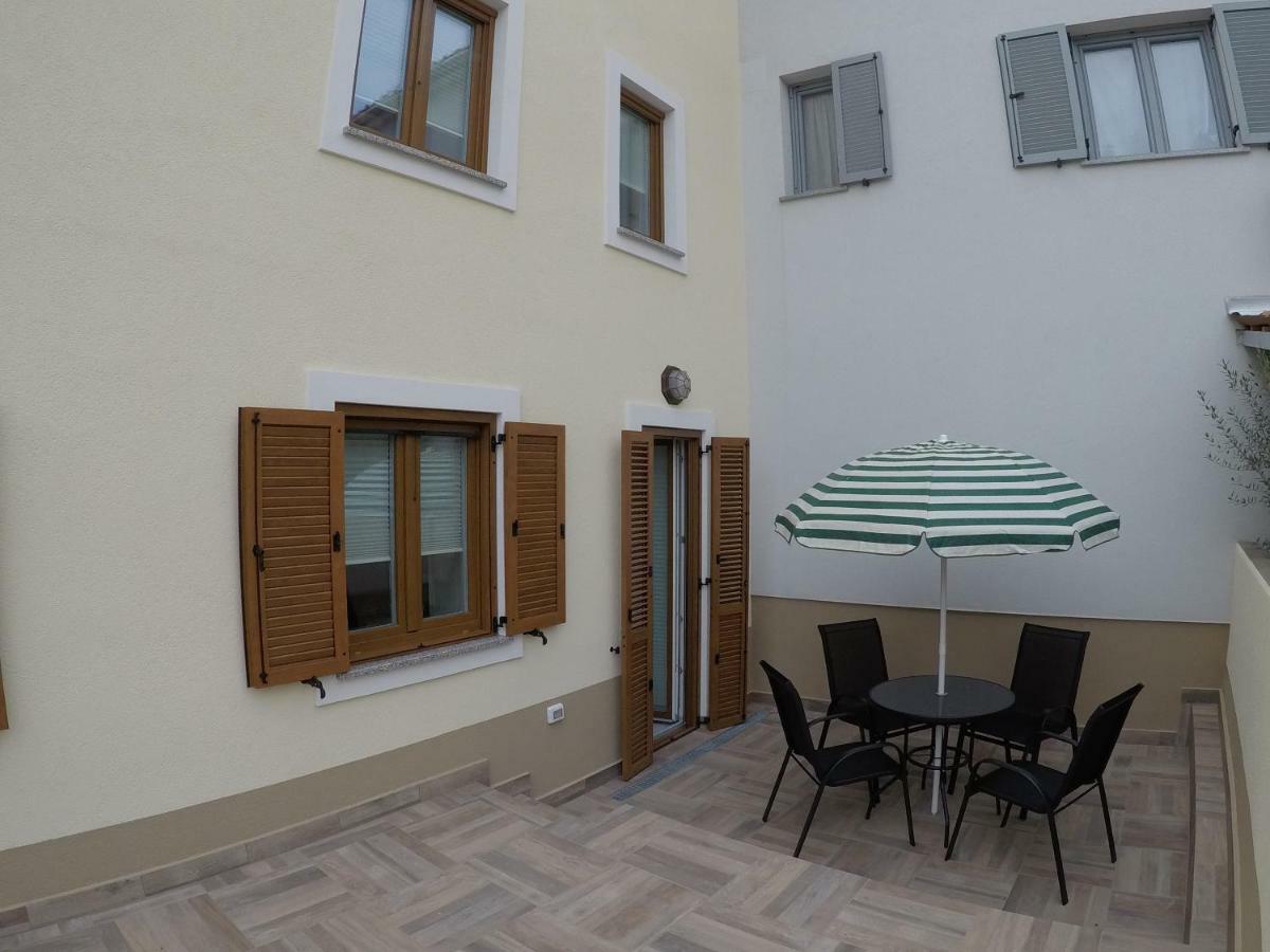 Apartmaji Ema Koper Bagian luar foto